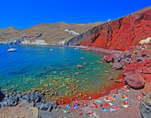 Kokini Paralia (Red Beach) in Santorini