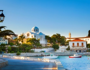 Agios Nikolaos Beach in Spetses